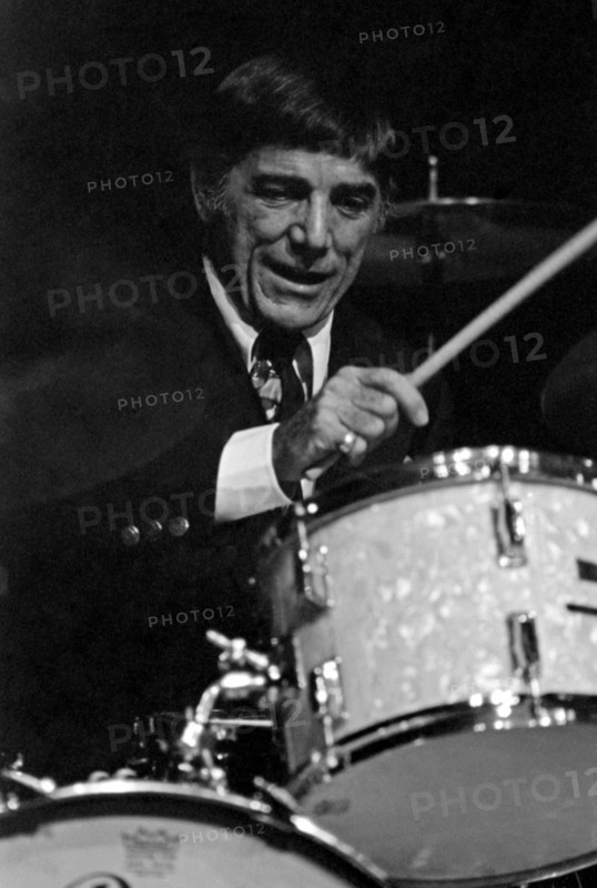 Louie Bellson, 1977