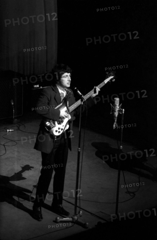 Pete Quaife, 1964