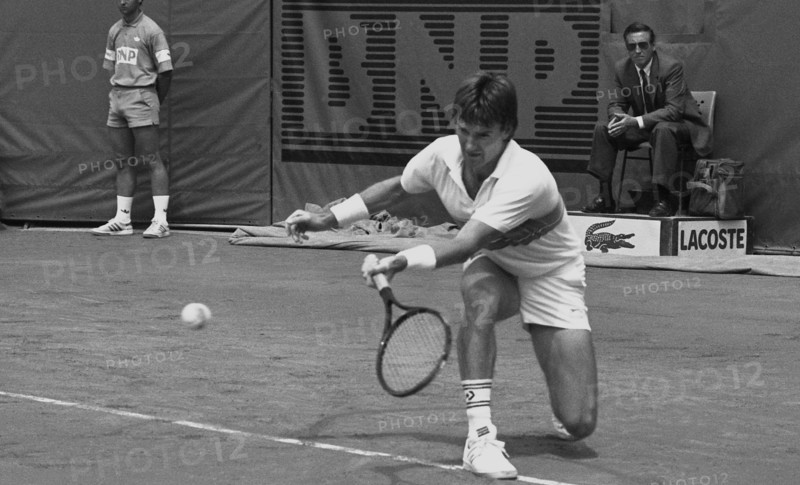 Jimmy Connors at the 1989 French Open