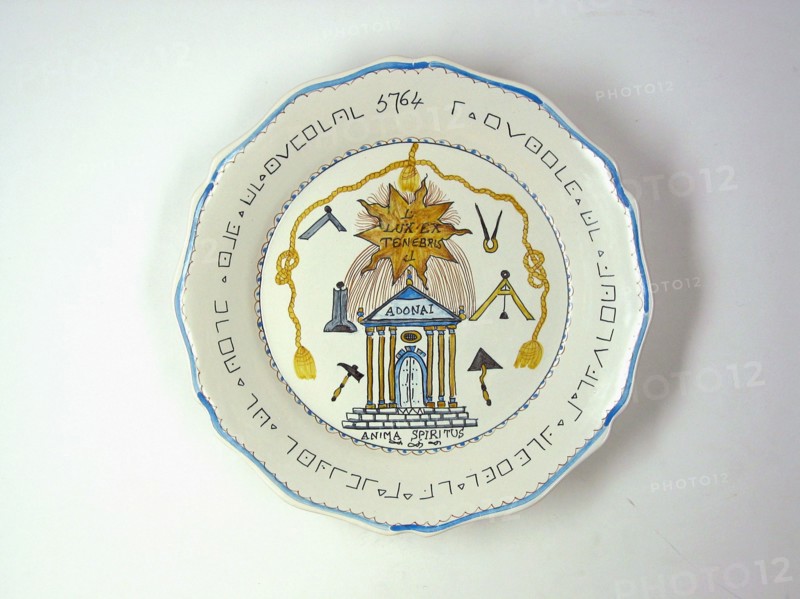 Faience plate.
