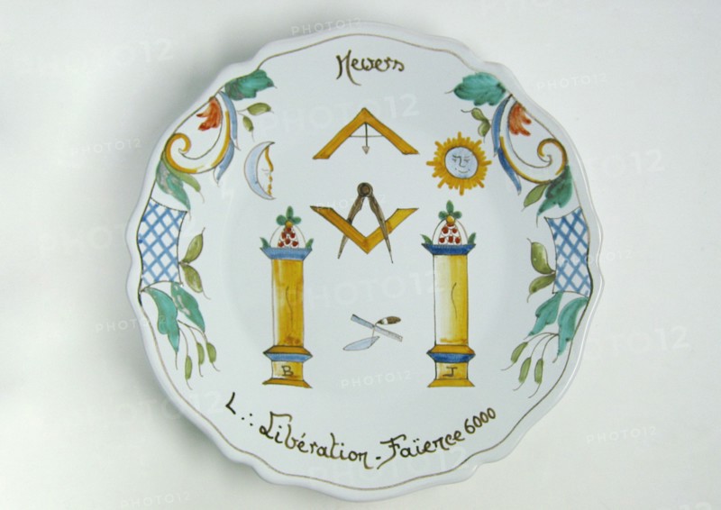 Faience plate.