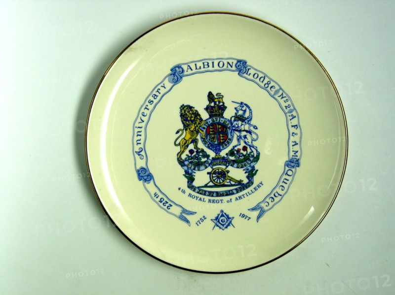 Porcelain plate.