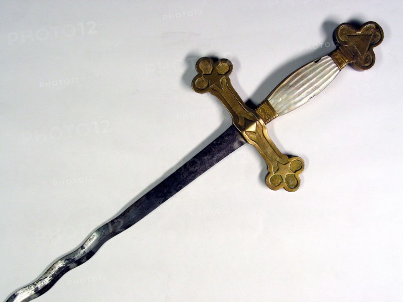 Flaming sword of the Worshipful Master in tempered steel.