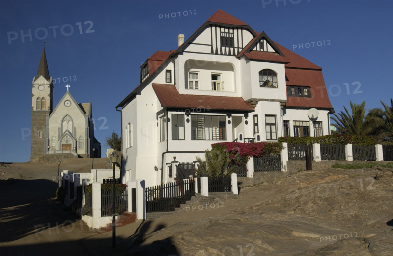 House & church. Luderitz
\n