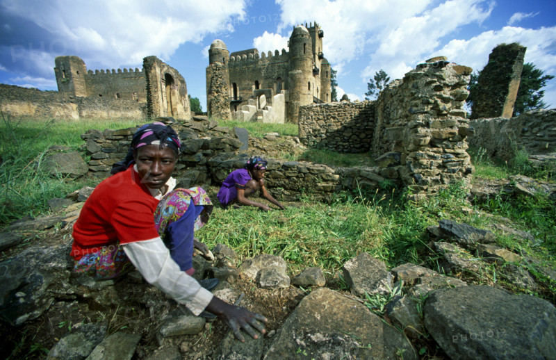 LOCALS, GONDOR CASTLE, ETHIOPIA
