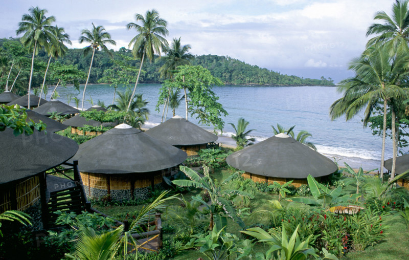 CHALETS, BOM BOM ISLAND RESORT, WEST AFRICA