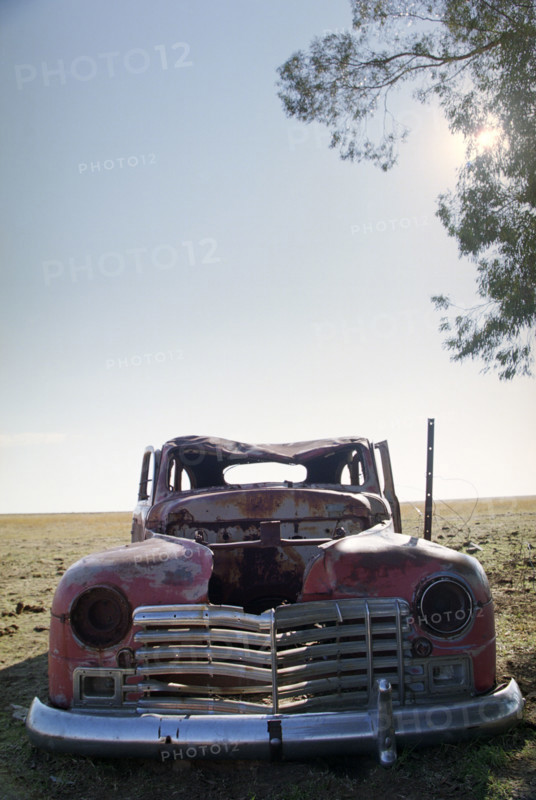 Abandoned car
