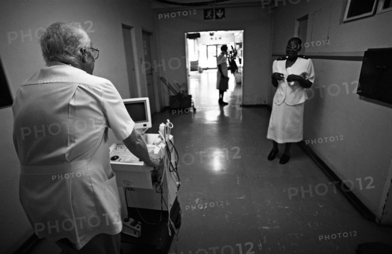 Dr J V Larsen\\'s final week at Eshowe Hospital
