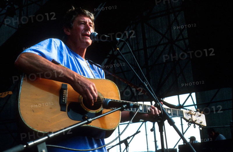 Jeremy Taylor at Festival of Living Treasures 2000