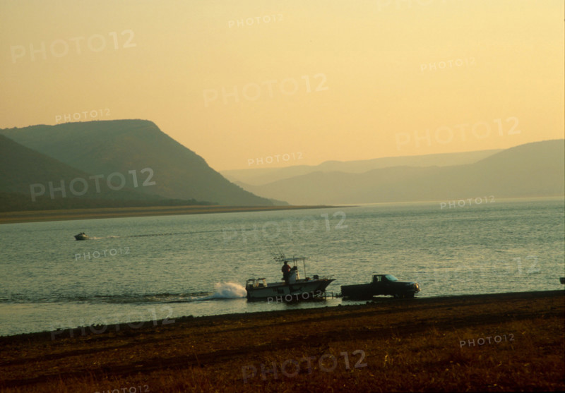 Fishermen return from the catch