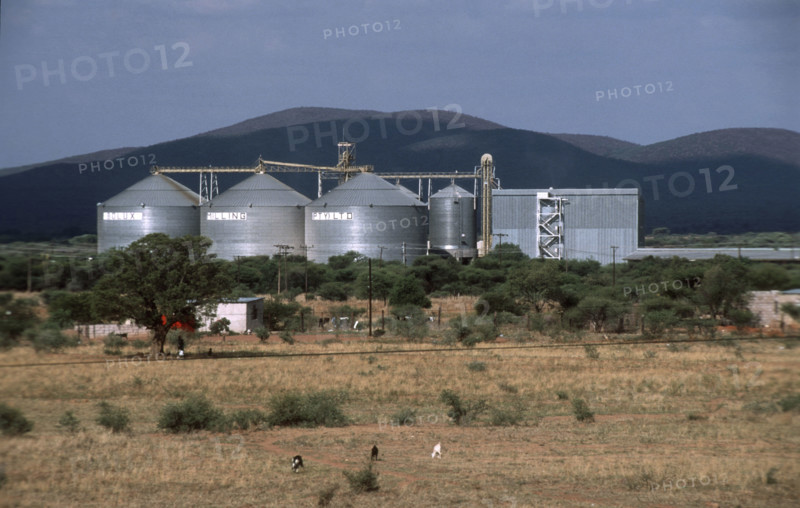 Silos
\n