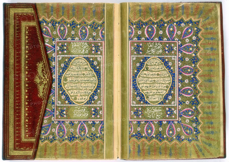 ISLAMIC ART