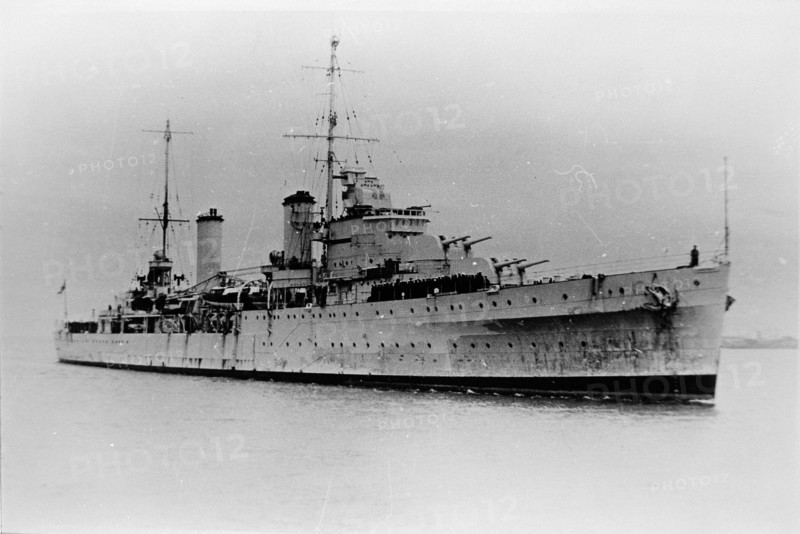 HMAS Sydney arriving in Sydney