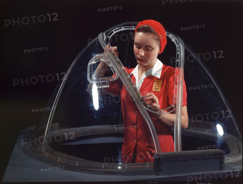World War II : Woman at work