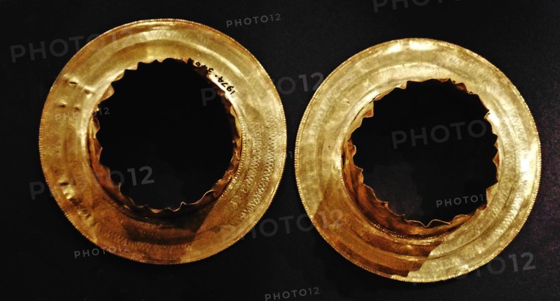 Gold hair ornaments 5th - 4th Century BC