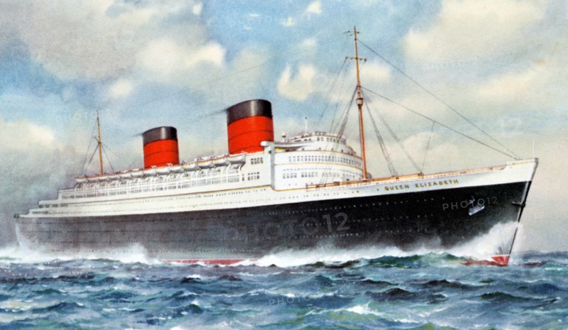 Ocean liner RMS 'Queen Elizabeth'