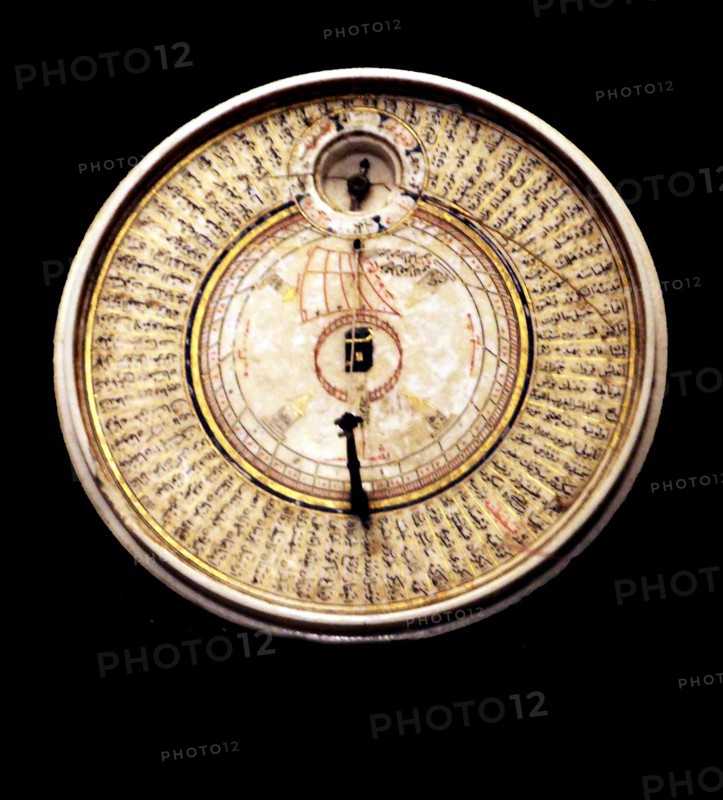 Instruments for timekeeping and direction finding in the Islamic world is based on shadow and twilight phenomena depending on the position of the sun.