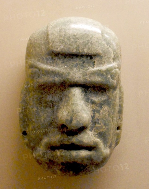 Jade mask of an anthropomorphic god