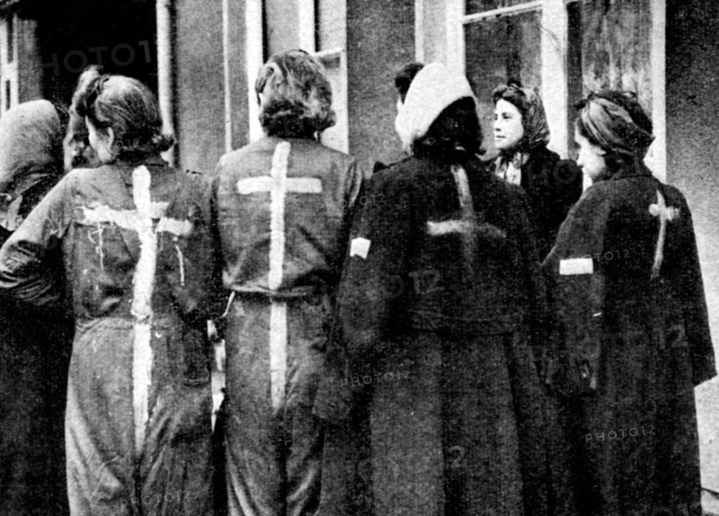 These Jewish women