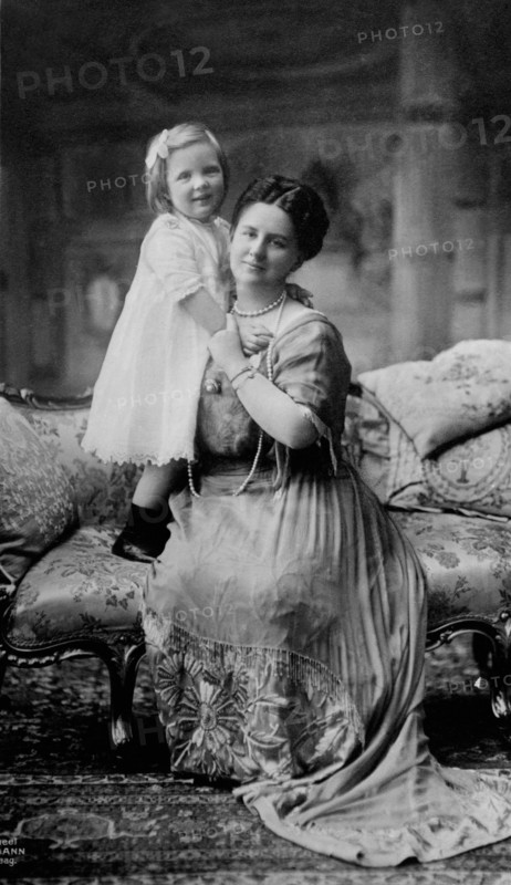 Queen Wilhelmina & Juliana