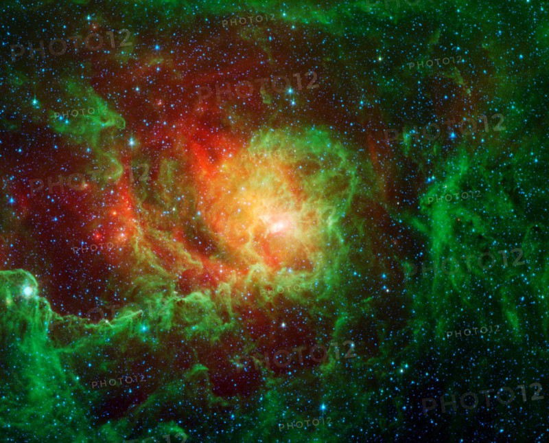 Swirling dust clouds and bright newborn stars