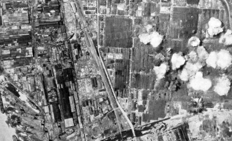 US air bombardment of a Japanese industrial complex