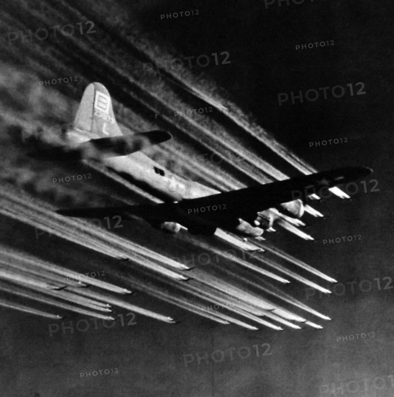 US air force flying fortress aircraft with escort fighters