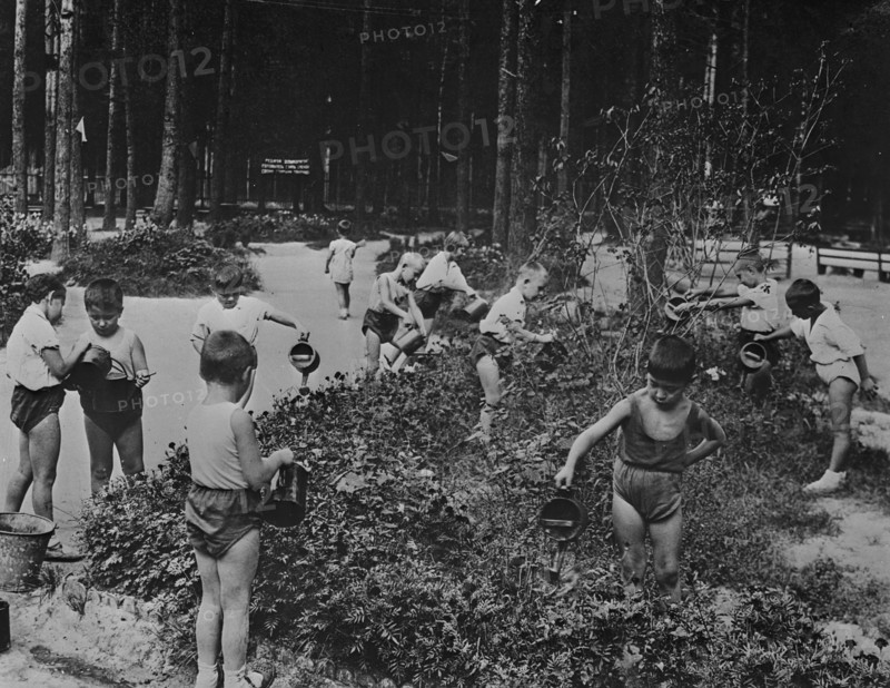 Russian nursery school children, 1930-1940