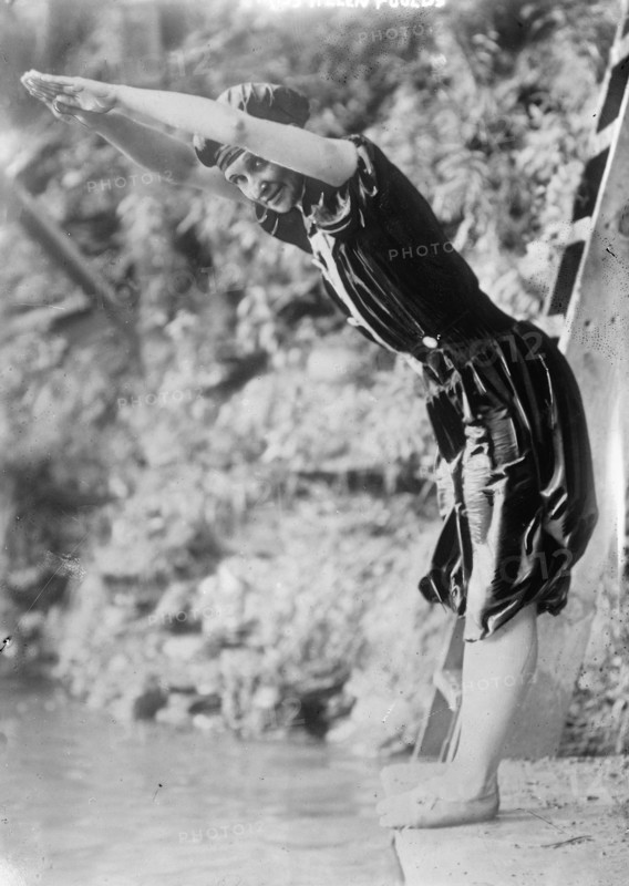 Miss Helen Foulds ready to dive into water.