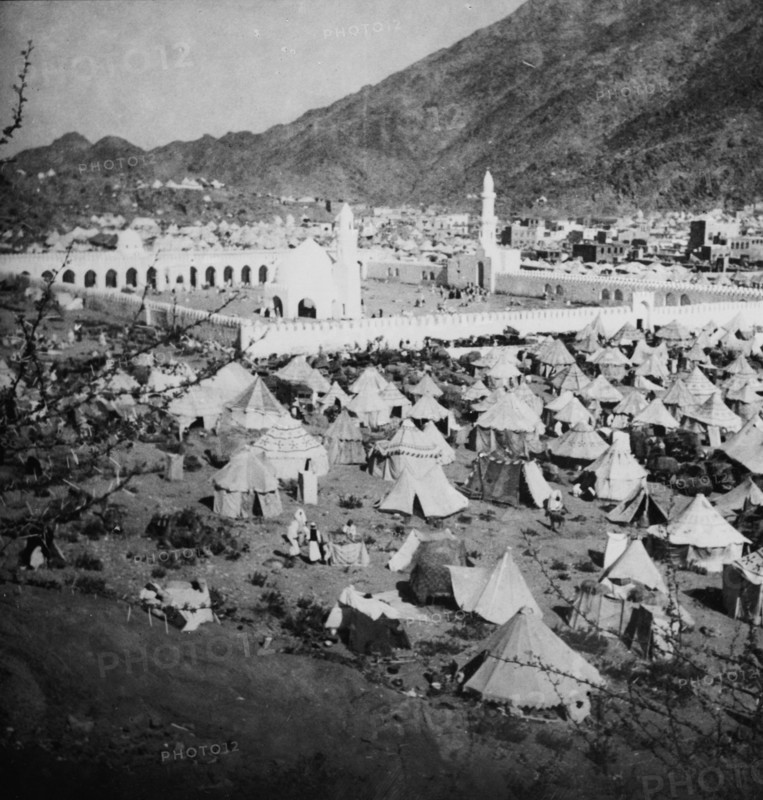 Mecca, tent city outside Kaaba.