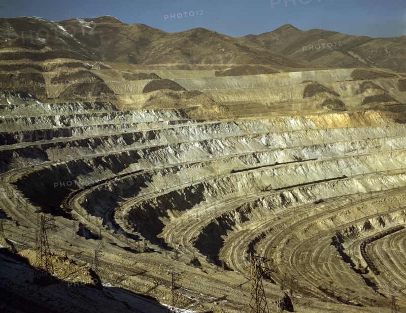 View of the Utah Copper Company with open-pit mine workings at Carr Fork