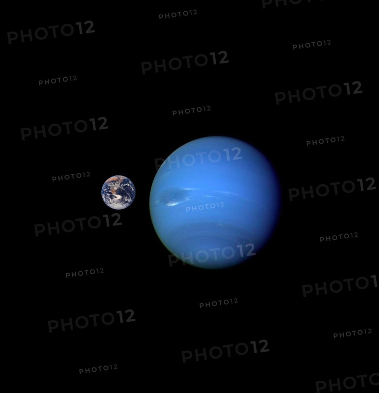 View of Neptune compared to the earth 2003
