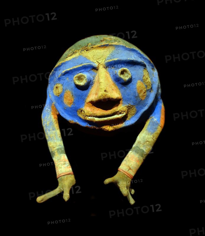 Melanesian sculpture in bark or wood from the island of Malekula