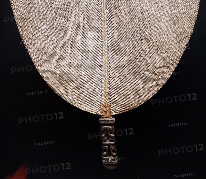 Fan made from wood and vegetable fibres, Isle of Nuku Hiva in Polynesia.