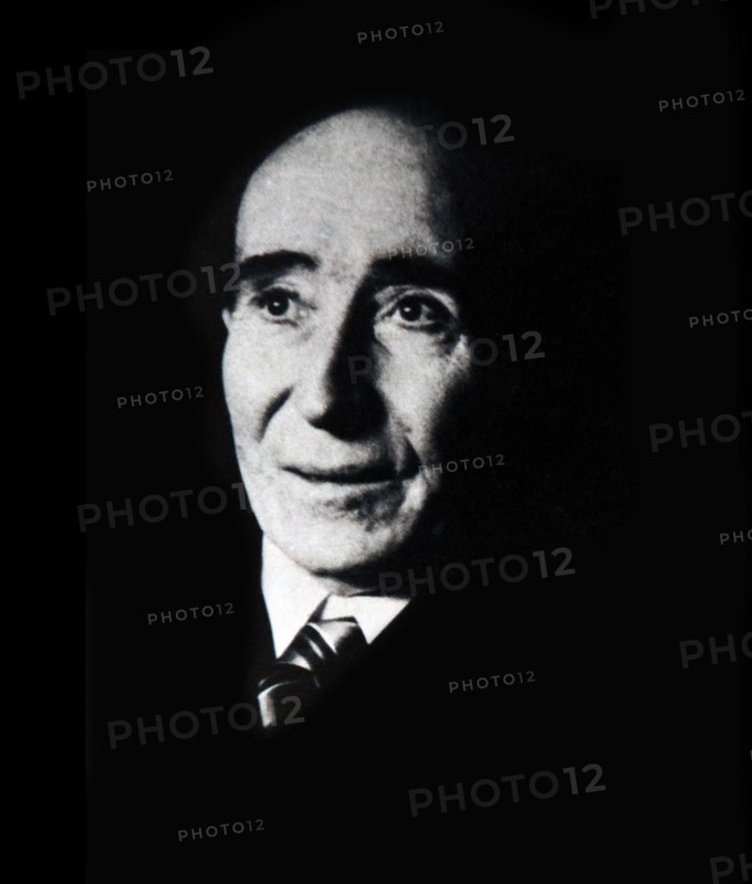 Blas Huete, leading official in the Spanish Exchange Institute