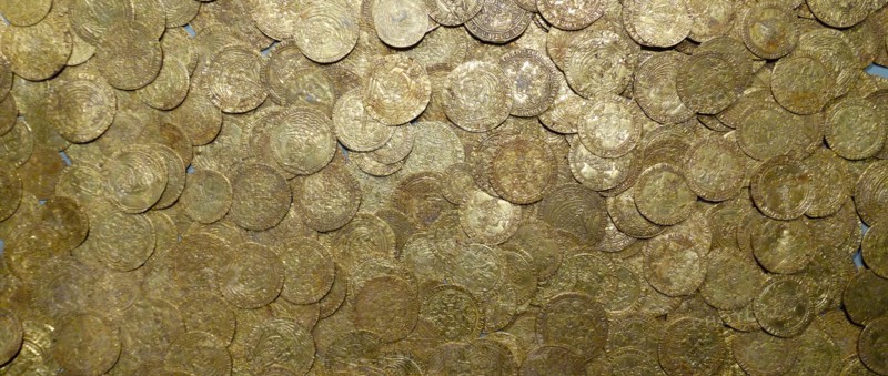 Hoard of 15th Century, Spanish, gold doubloons