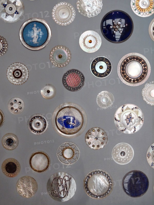 Pearl and Metal Buttons made in Birmingham