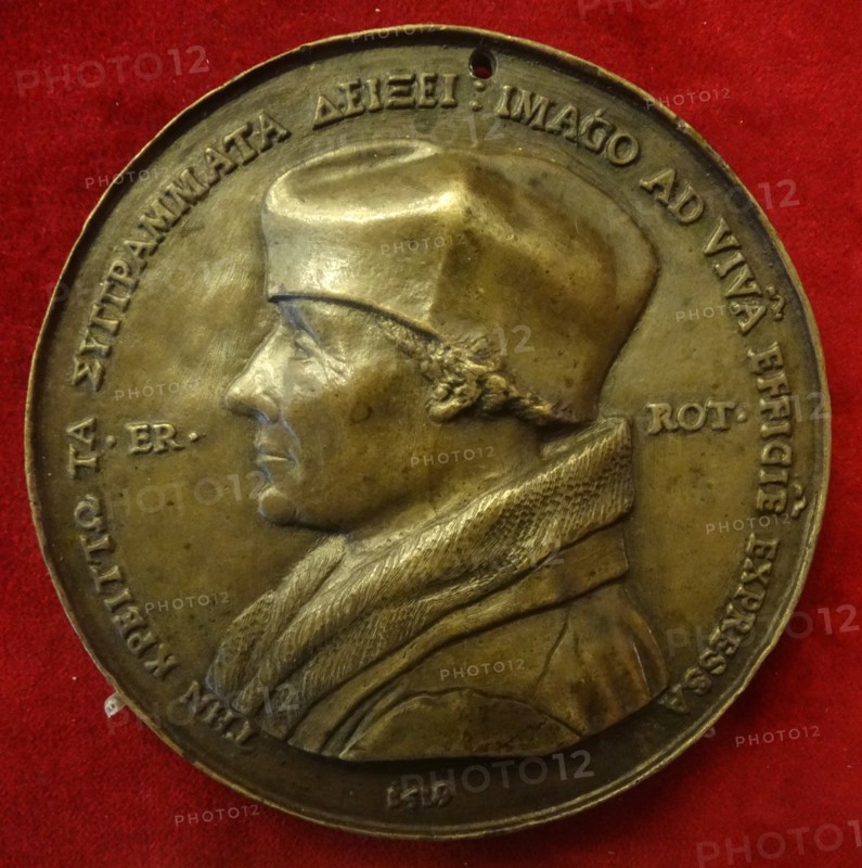 Bronze coin depicting Desiderius Erasmus