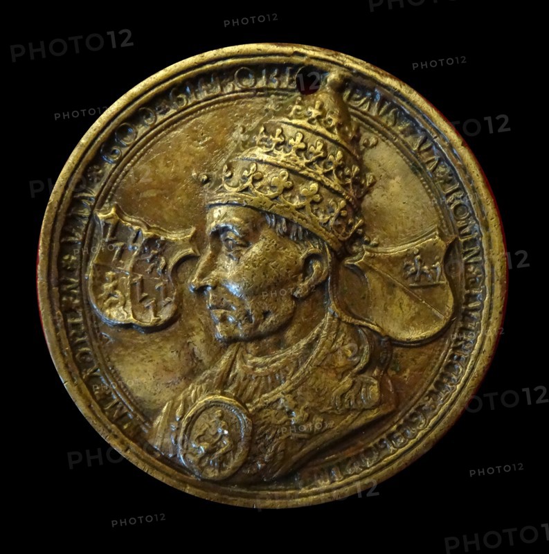 Coin depicting Pope Adrian VI