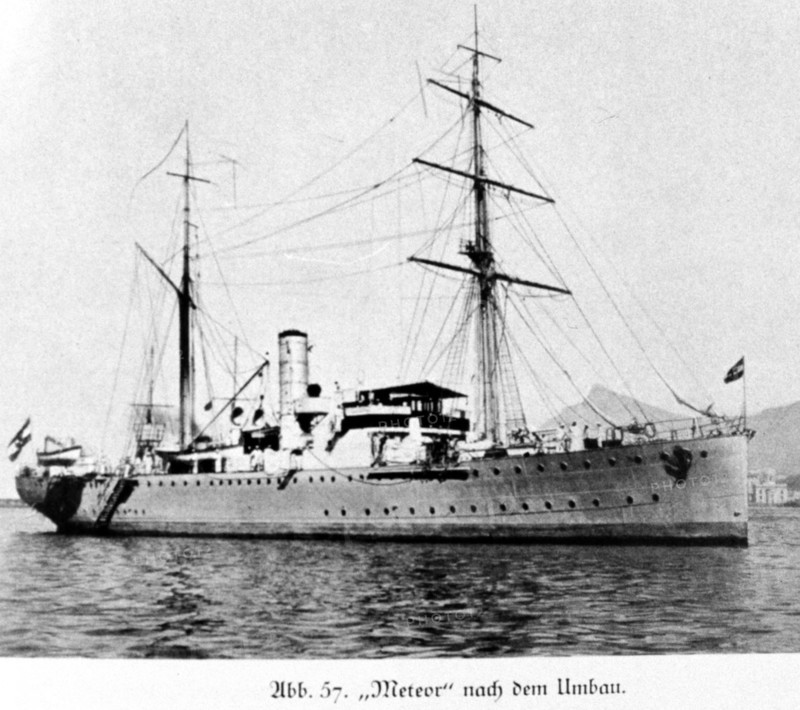 Photograph taken during the Meteor Expedition by F. Spiess