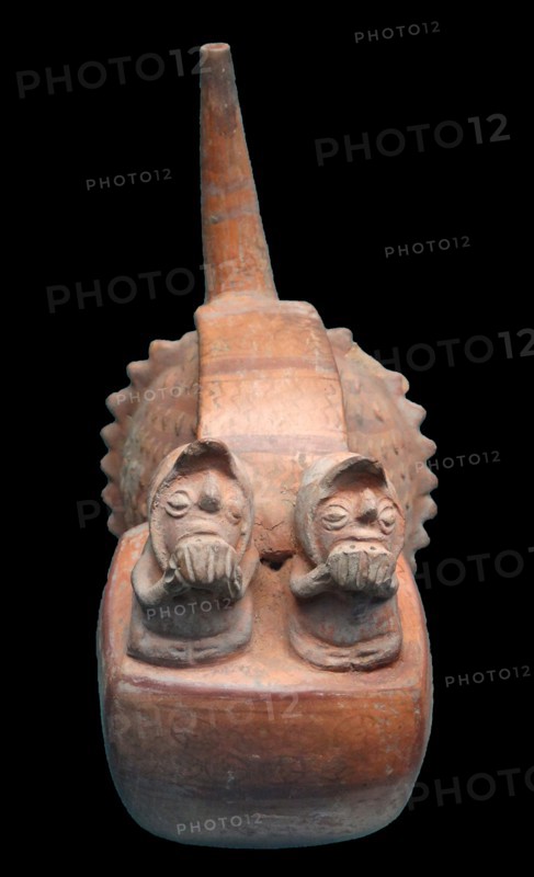 Whistling pot with two figures playing panpipes