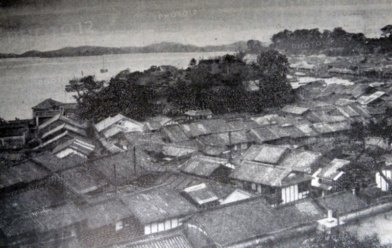 Illustration of the treaty port