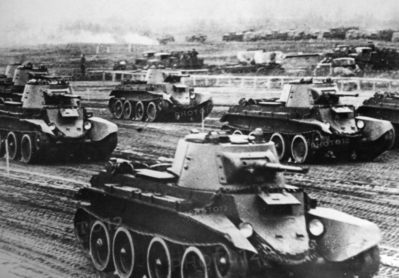 World War Two: Soviet BT-7 tanks