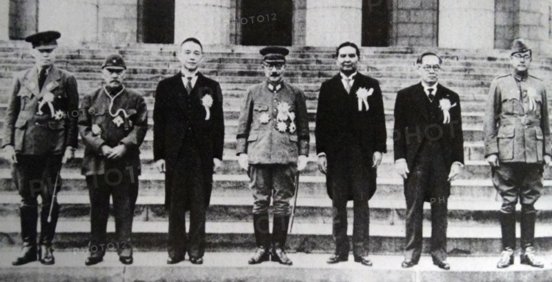 General Tojo and the leaders of the puppet government