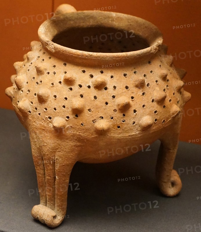 Mycenaean pottery brazier
