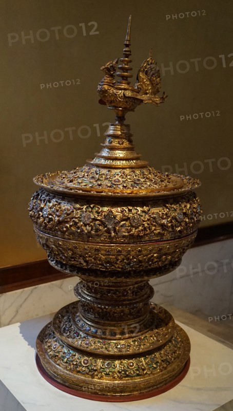 Lidded offering vessels from Burma