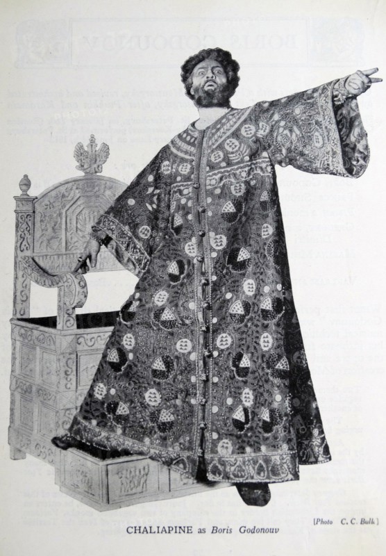 Feodor Chaliapin in the title role in the opera 'Boris Godunov'