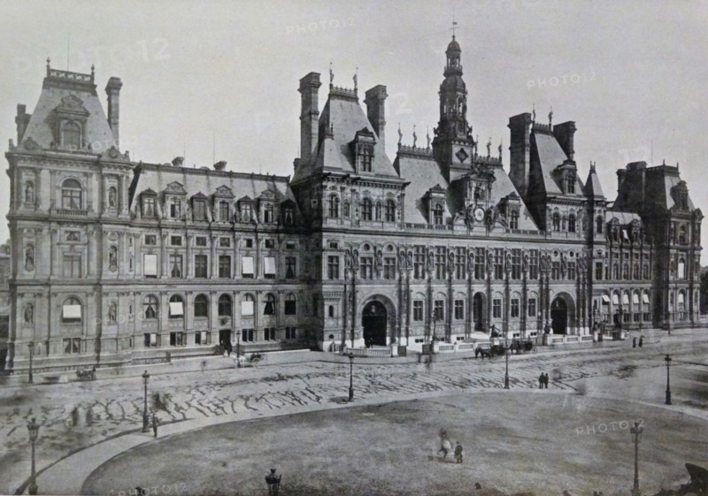Exterior of the Hôtel de Ville