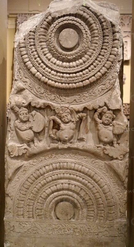 Railing depicting lotuses and dancing dwarfs