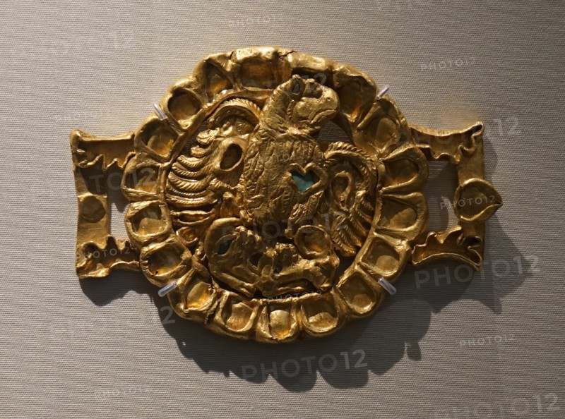 Gold belt buckle from the Parthian period